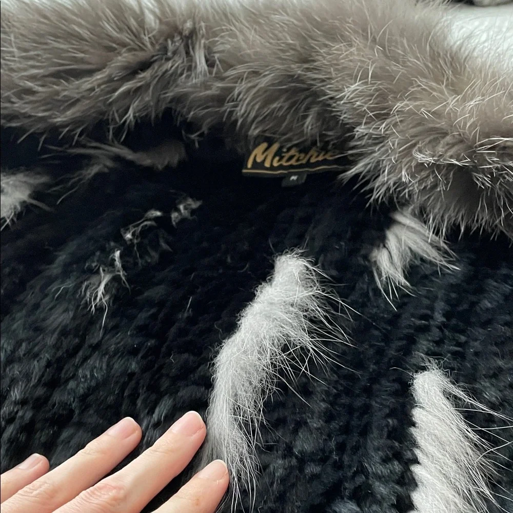 Real genuine knit Fur Trimmed Vest - Picture 14 of 17